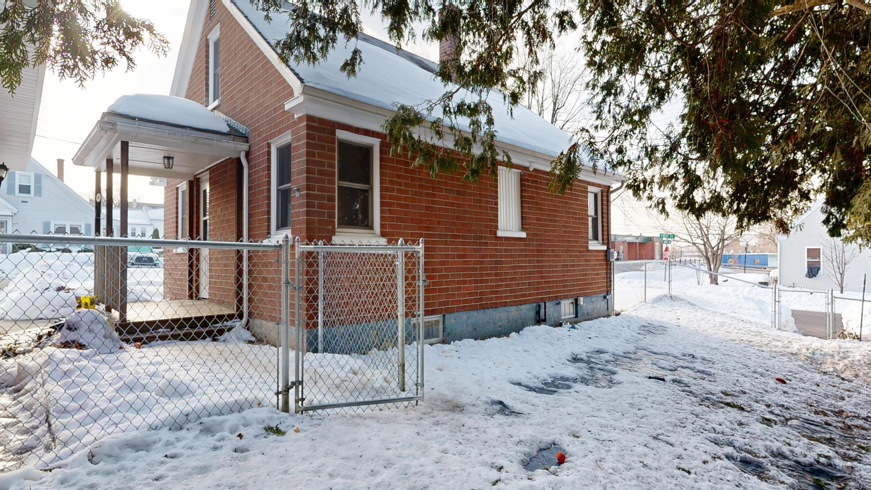 16 Simard Avenue Lewiston ME 04240