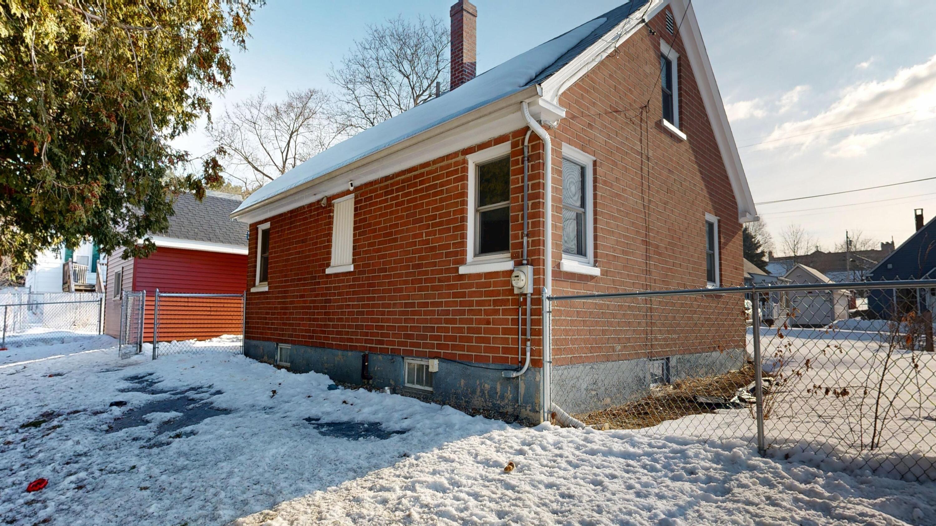 16 Simard Avenue Lewiston ME 04240