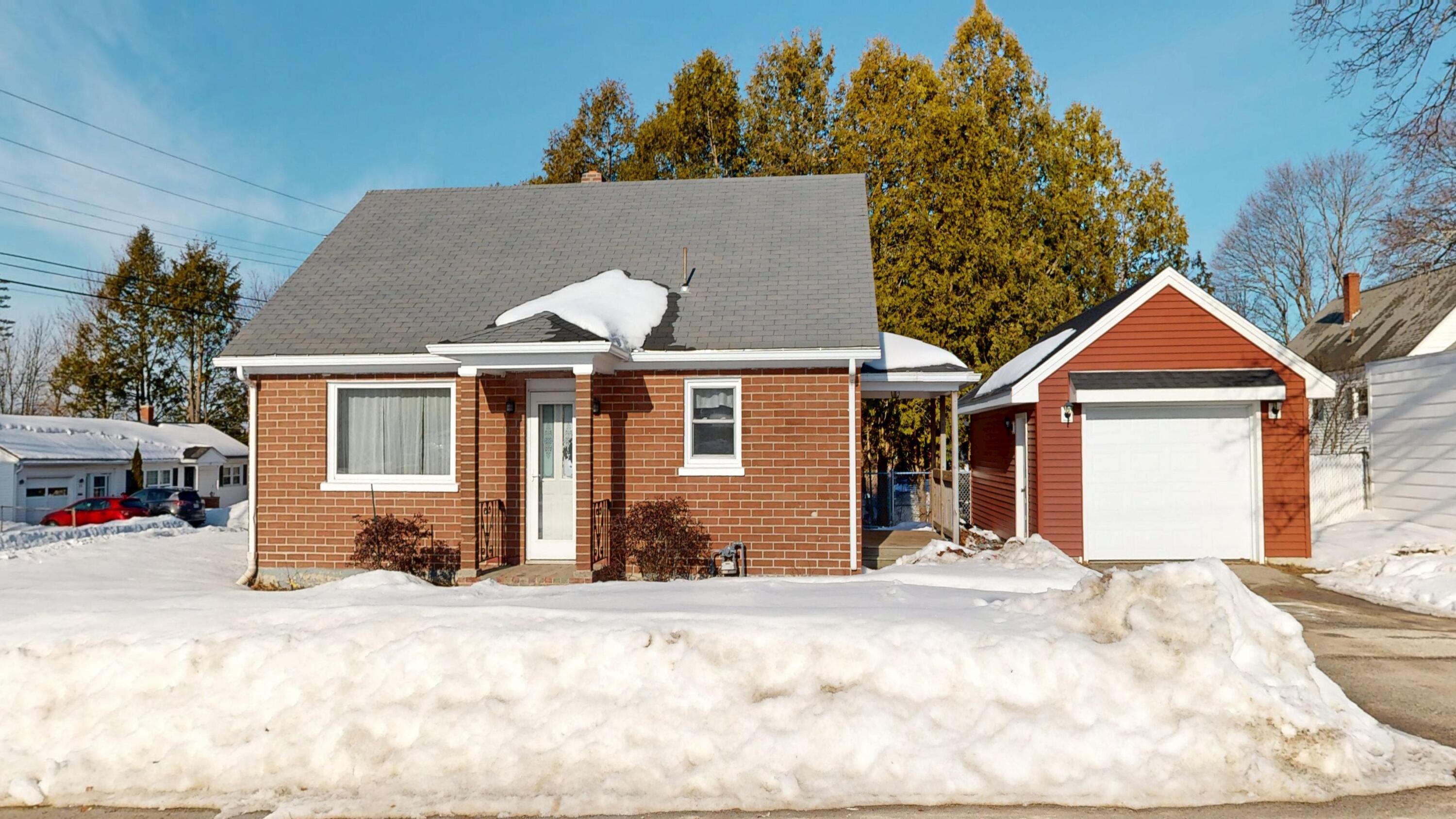 16 Simard Avenue Lewiston ME 04240