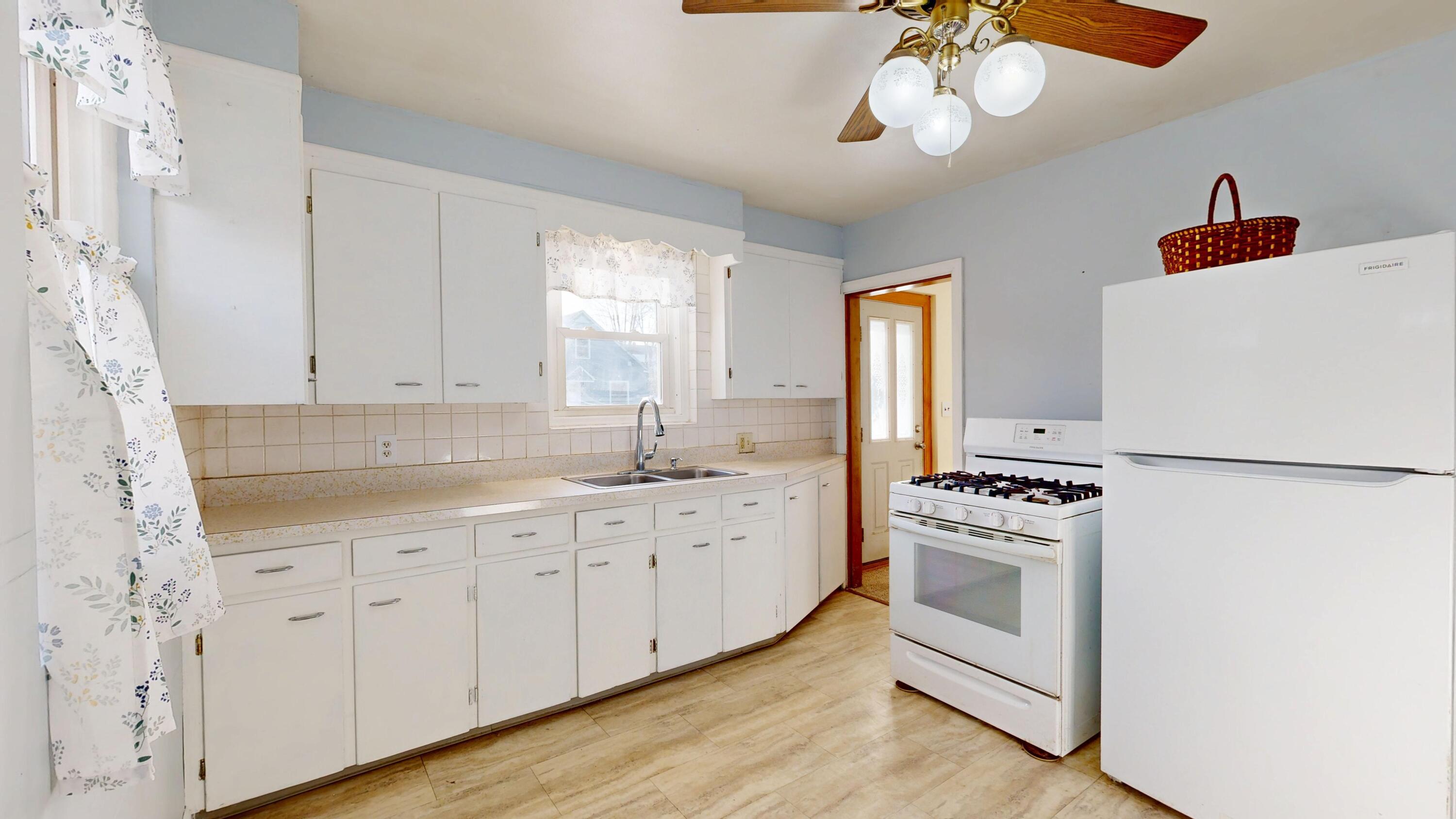 16 Simard Avenue Lewiston ME 04240