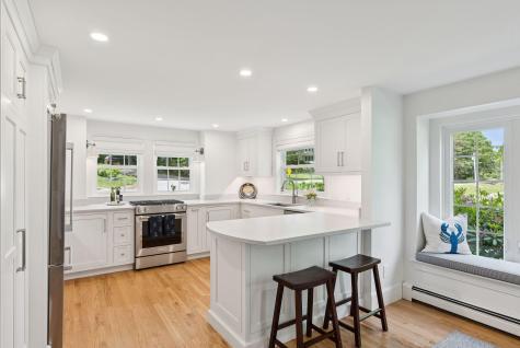 9 Oak Street Kennebunk ME 04043