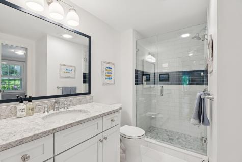 9 Oak Street Kennebunk ME 04043