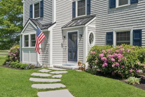 9 Oak Street Kennebunk ME 04043