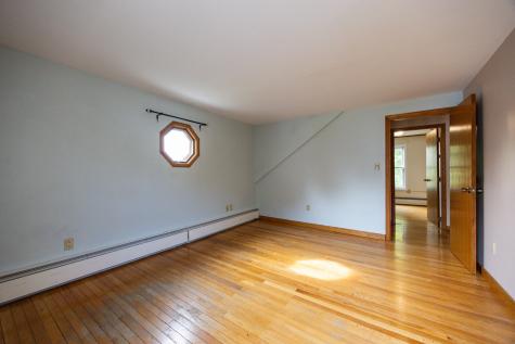 6 Ames Avenue Lewiston ME 04240