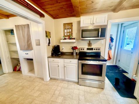 14 Pinkham Street Lincoln ME 04457