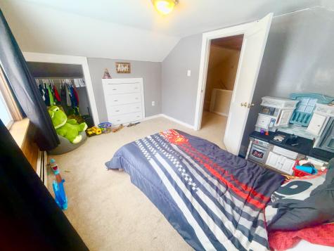 14 Pinkham Street Lincoln ME 04457