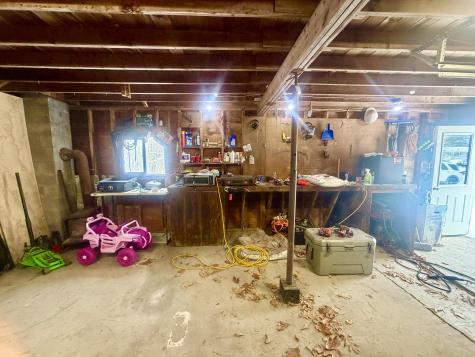 14 Pinkham Street Lincoln ME 04457