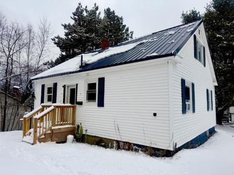 14 Pinkham Street Lincoln ME 04457