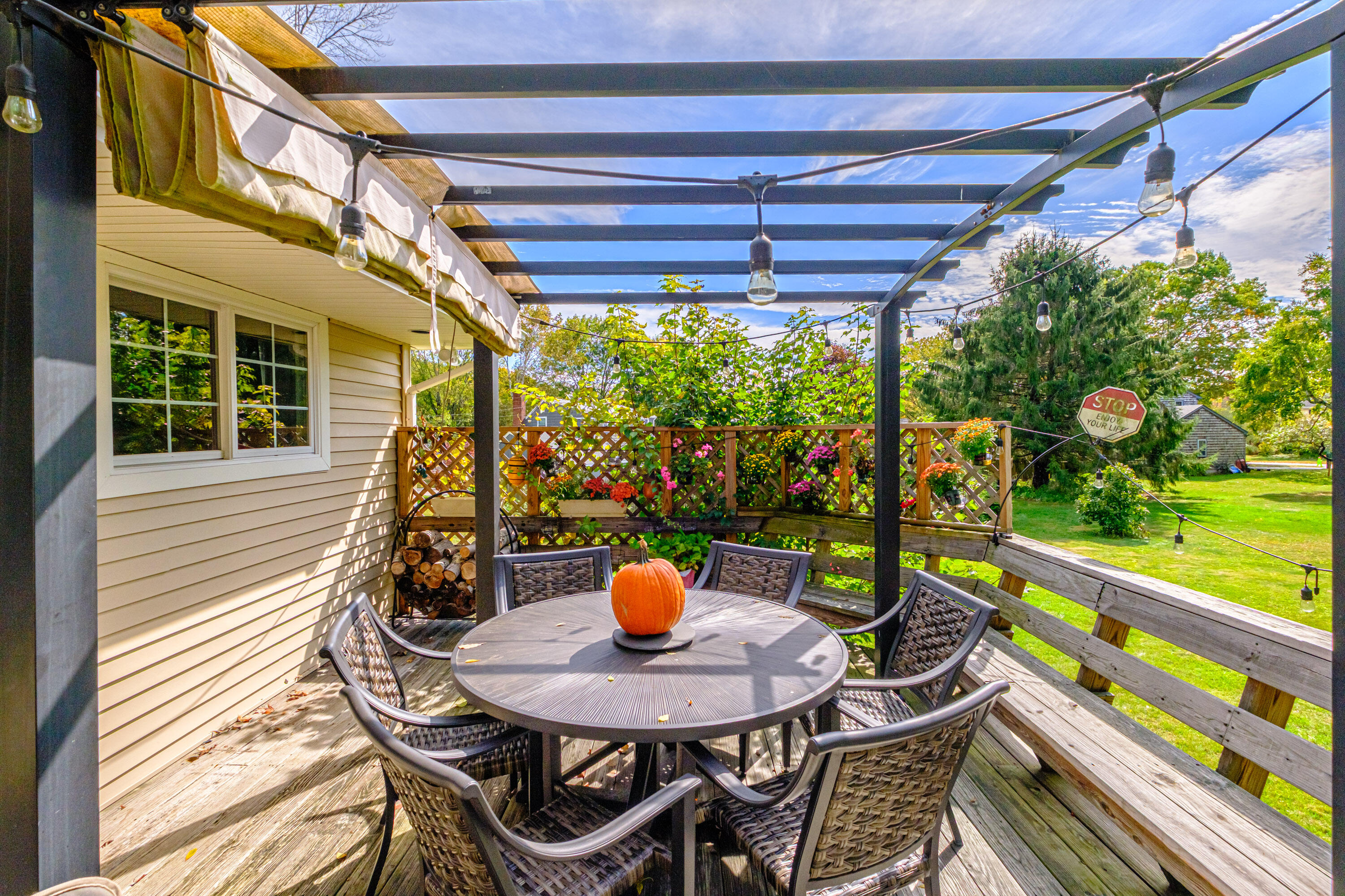 14 Maple Street Cumberland ME 04021