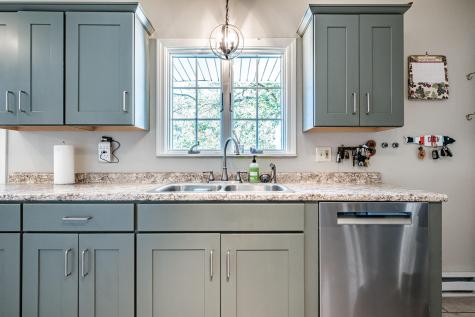 14 Maple Street Cumberland ME 04021