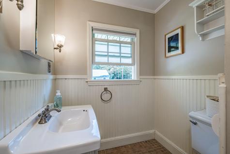 14 Maple Street Cumberland ME 04021