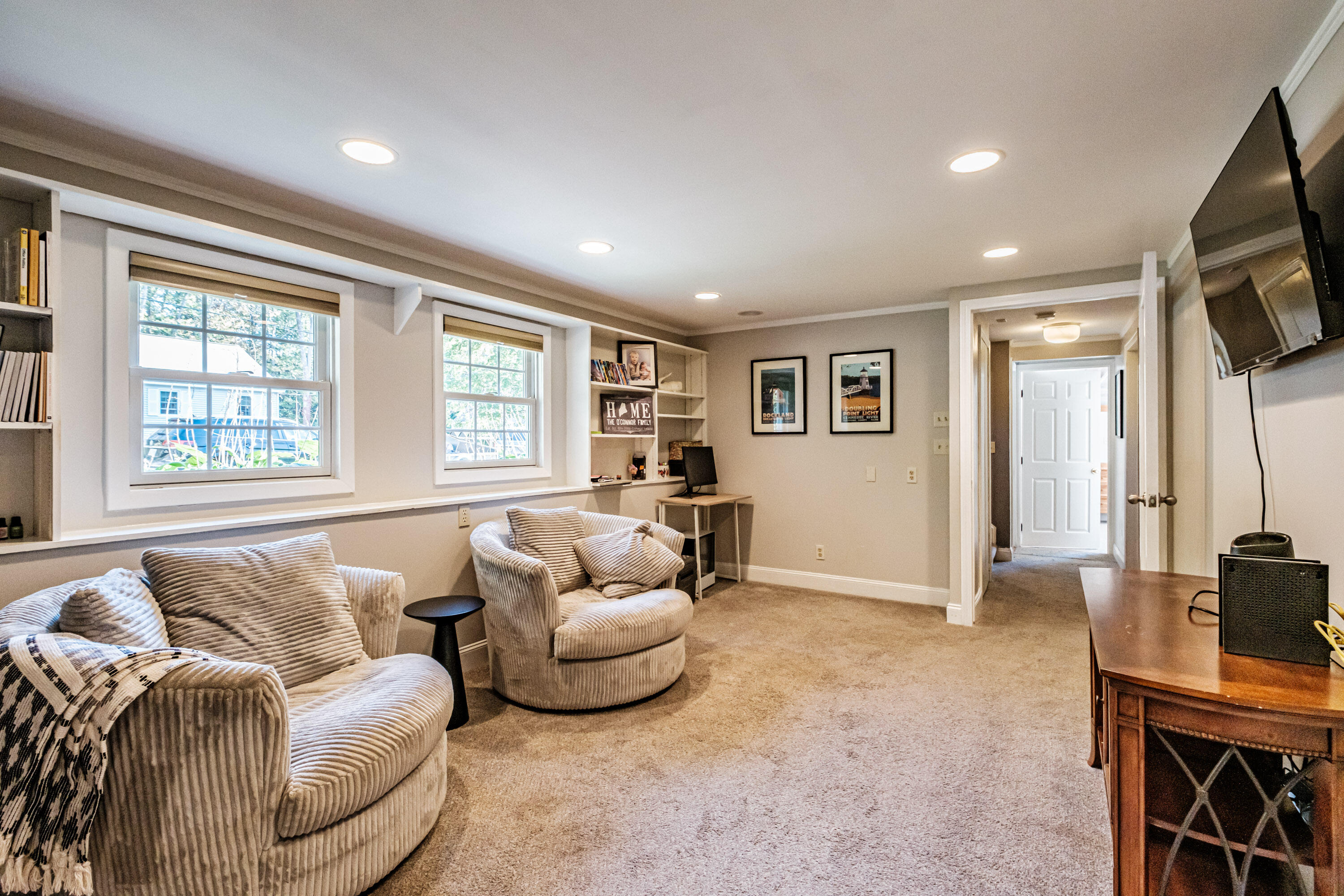 14 Maple Street Cumberland ME 04021