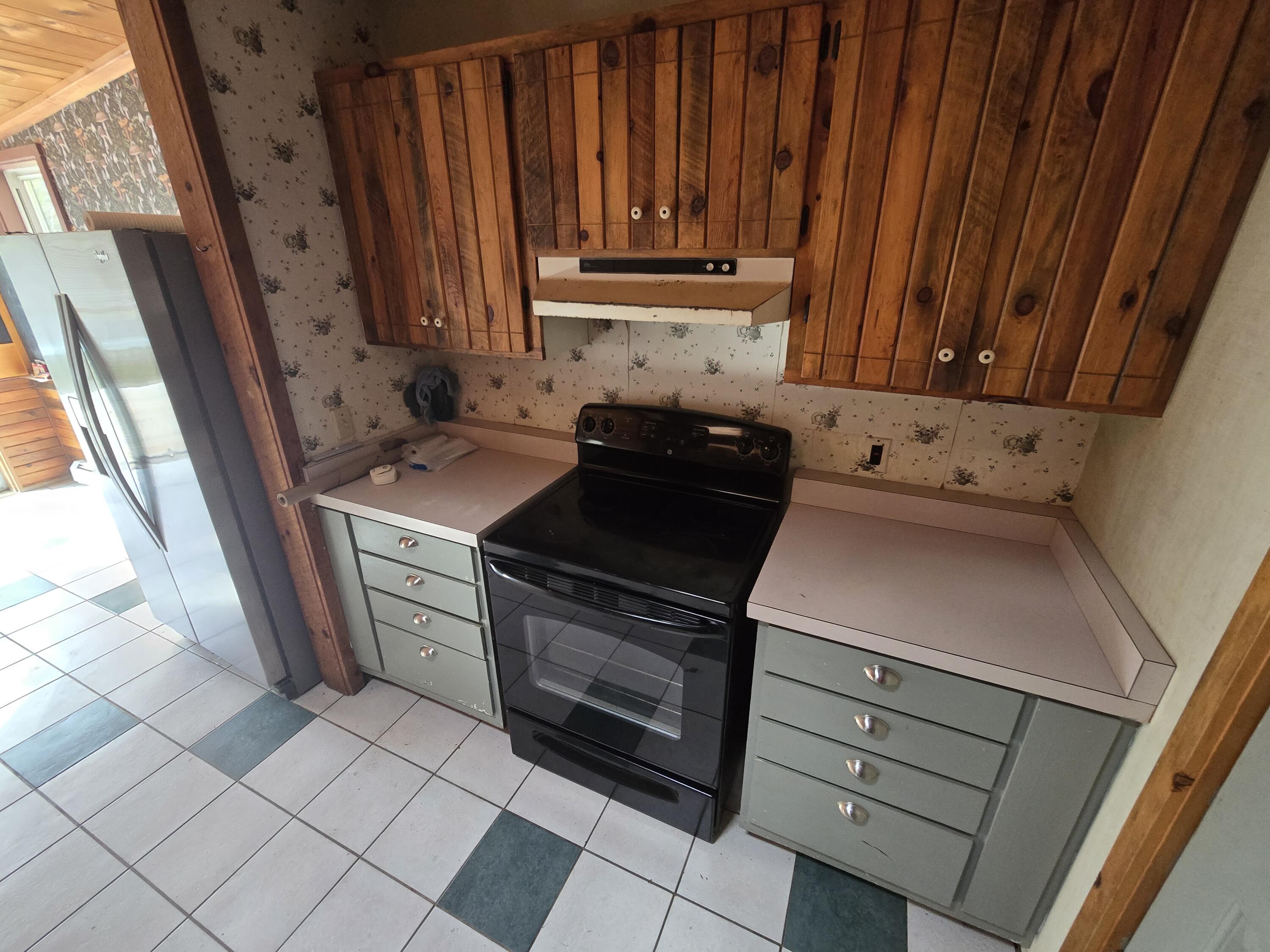 31 Dragonfly Drive Holden ME 04429