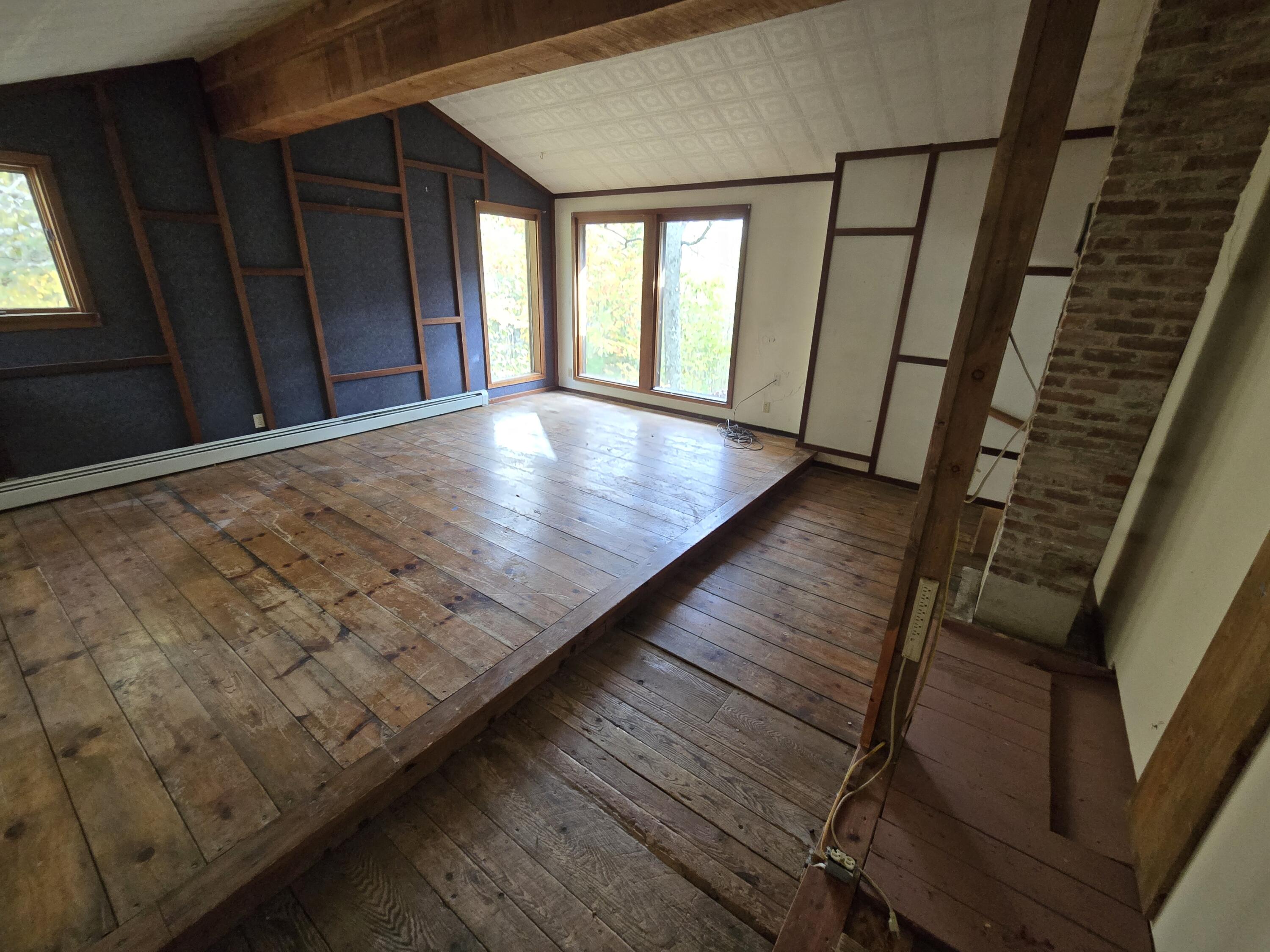 31 Dragonfly Drive Holden ME 04429