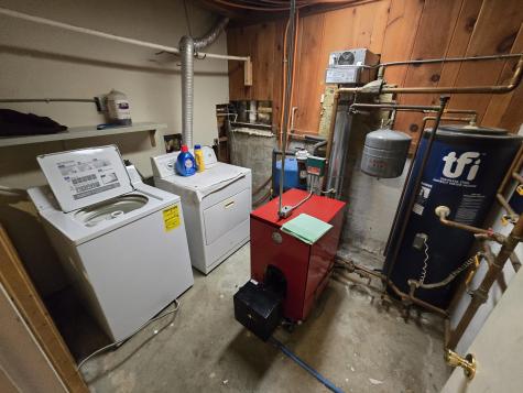 31 Dragonfly Drive Holden ME 04429