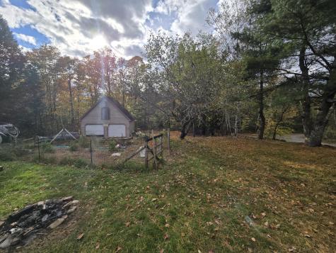 31 Dragonfly Drive Holden ME 04429