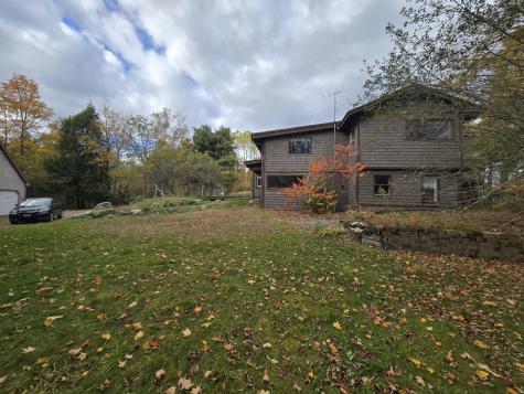 31 Dragonfly Drive Holden ME 04429