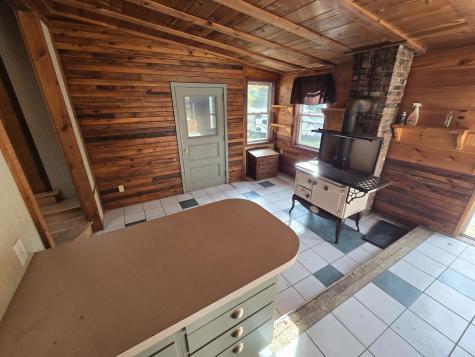 31 Dragonfly Drive Holden ME 04429