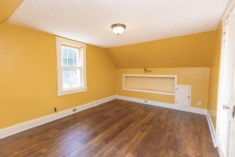 22 Valley Road Bath ME 04530