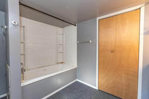 22 Valley Road Bath ME 04530