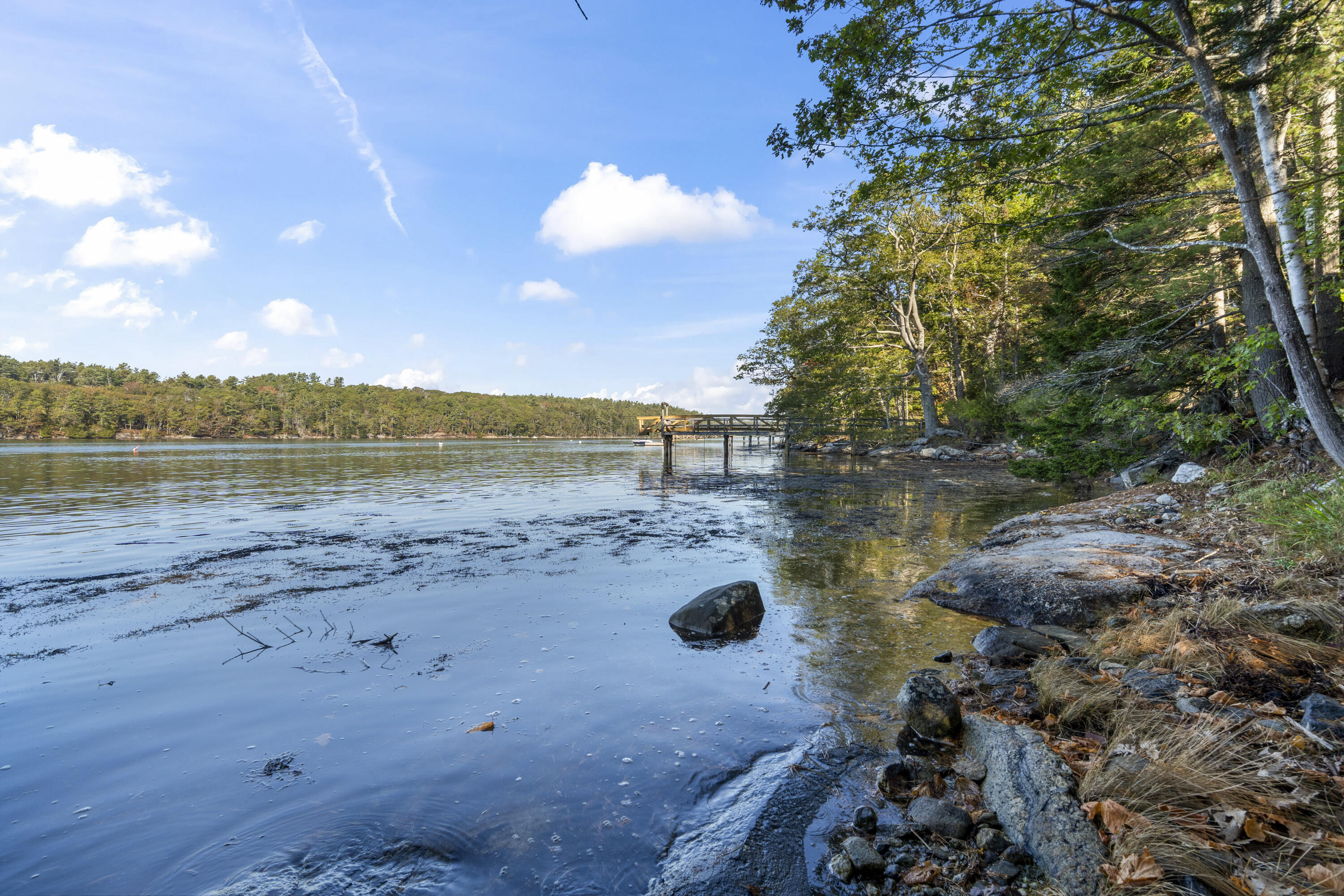 19 Riverside Avenue Edgecomb ME 04556