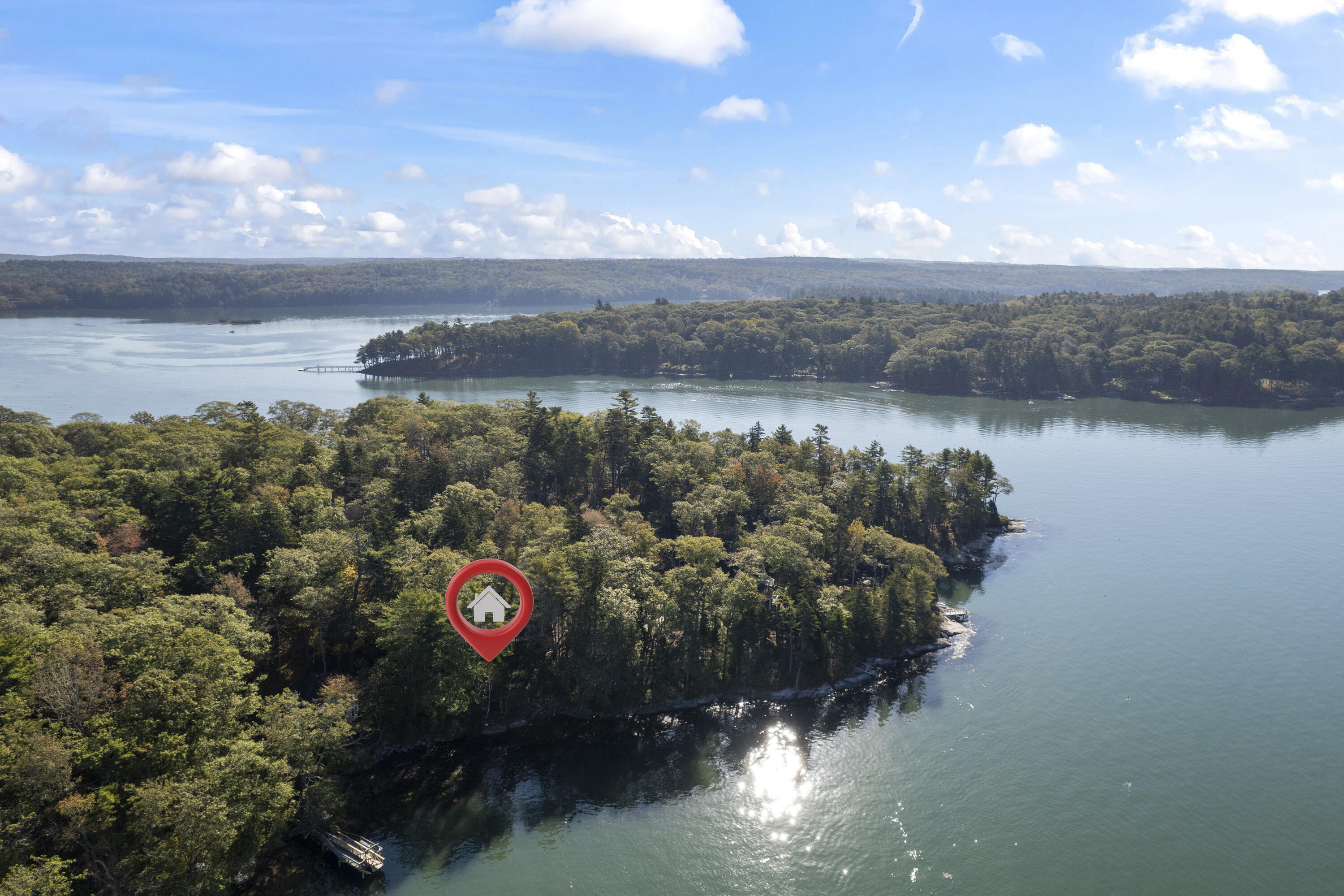 19 Riverside Avenue Edgecomb ME 04556