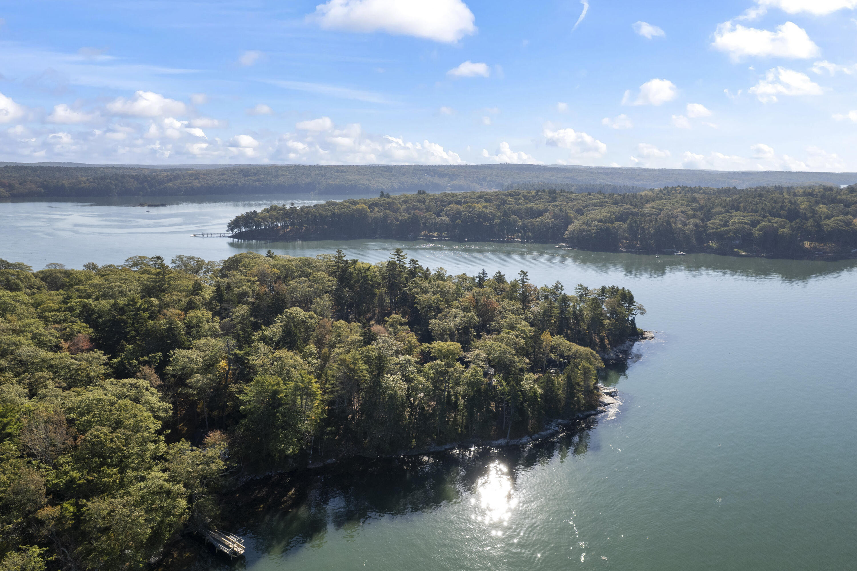 19 Riverside Avenue Edgecomb ME 04556