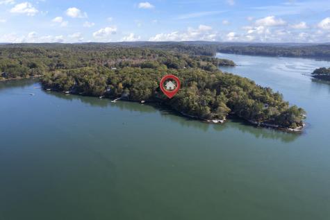 19 Riverside Avenue Edgecomb ME 04556