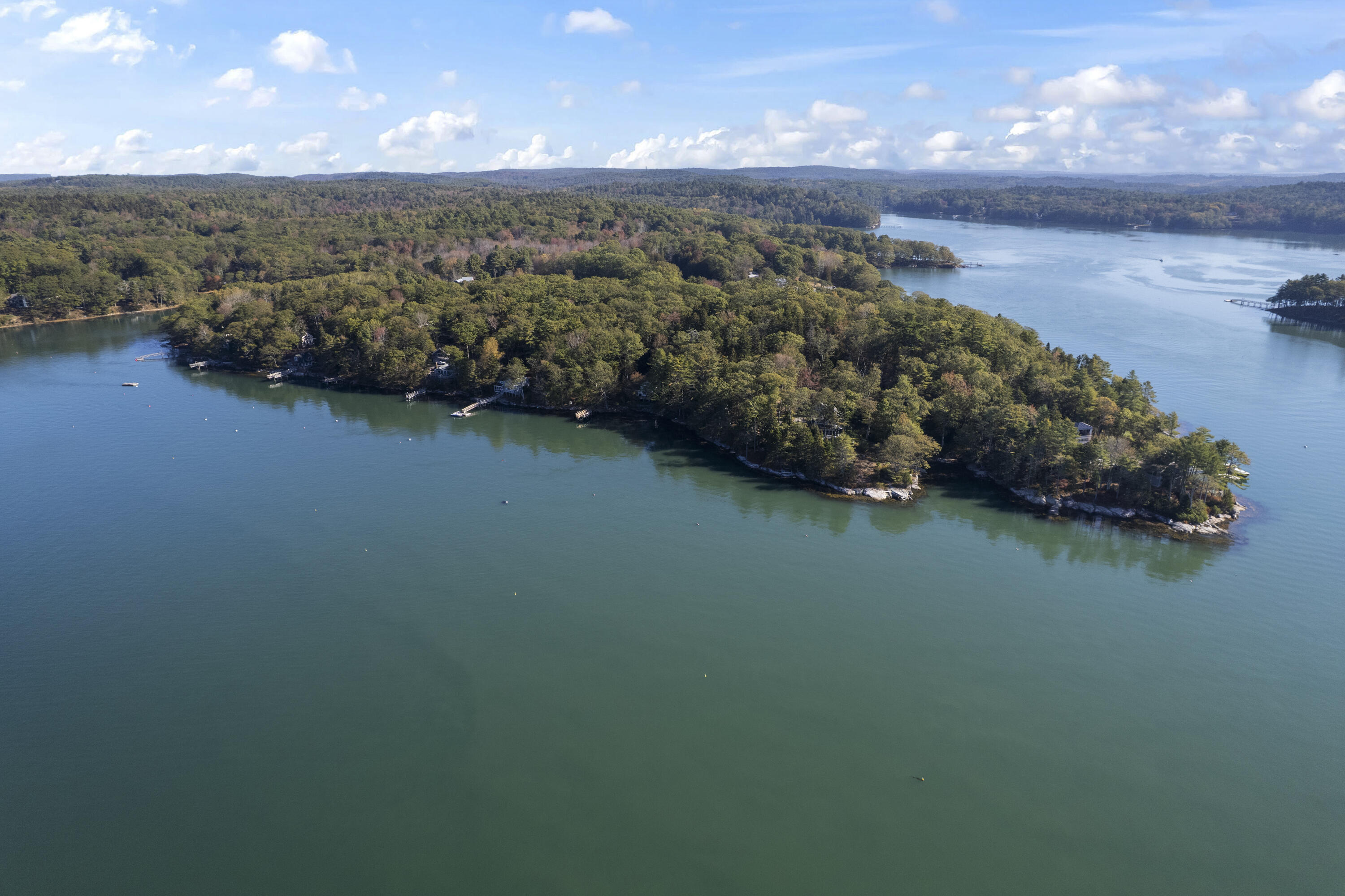 19 Riverside Avenue Edgecomb ME 04556