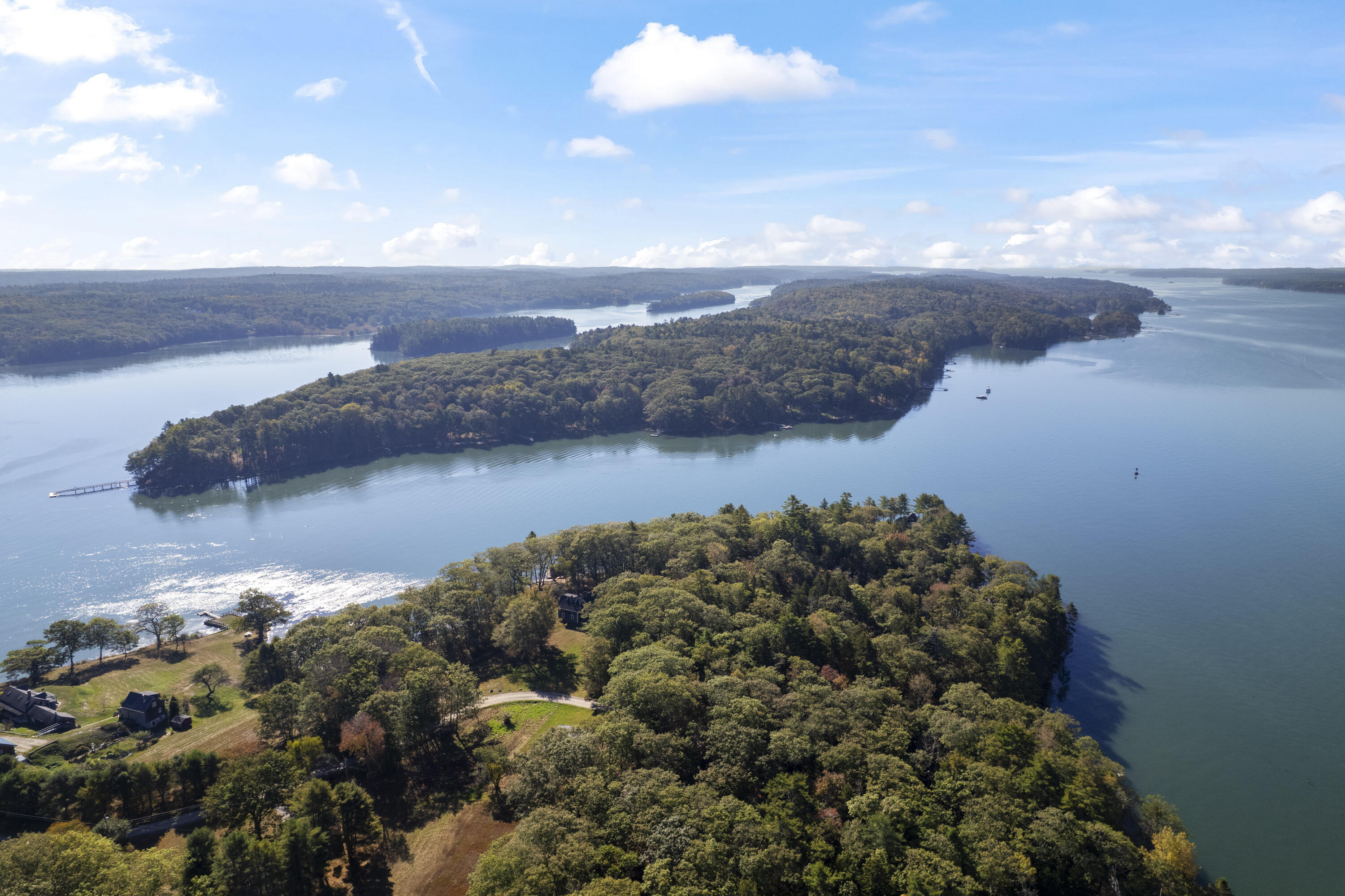 19 Riverside Avenue Edgecomb ME 04556