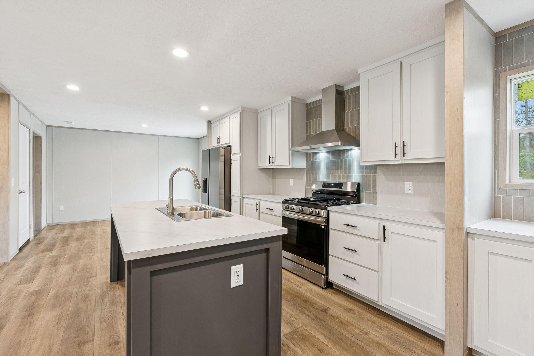 68 Marus Lane Somerville ME 04348