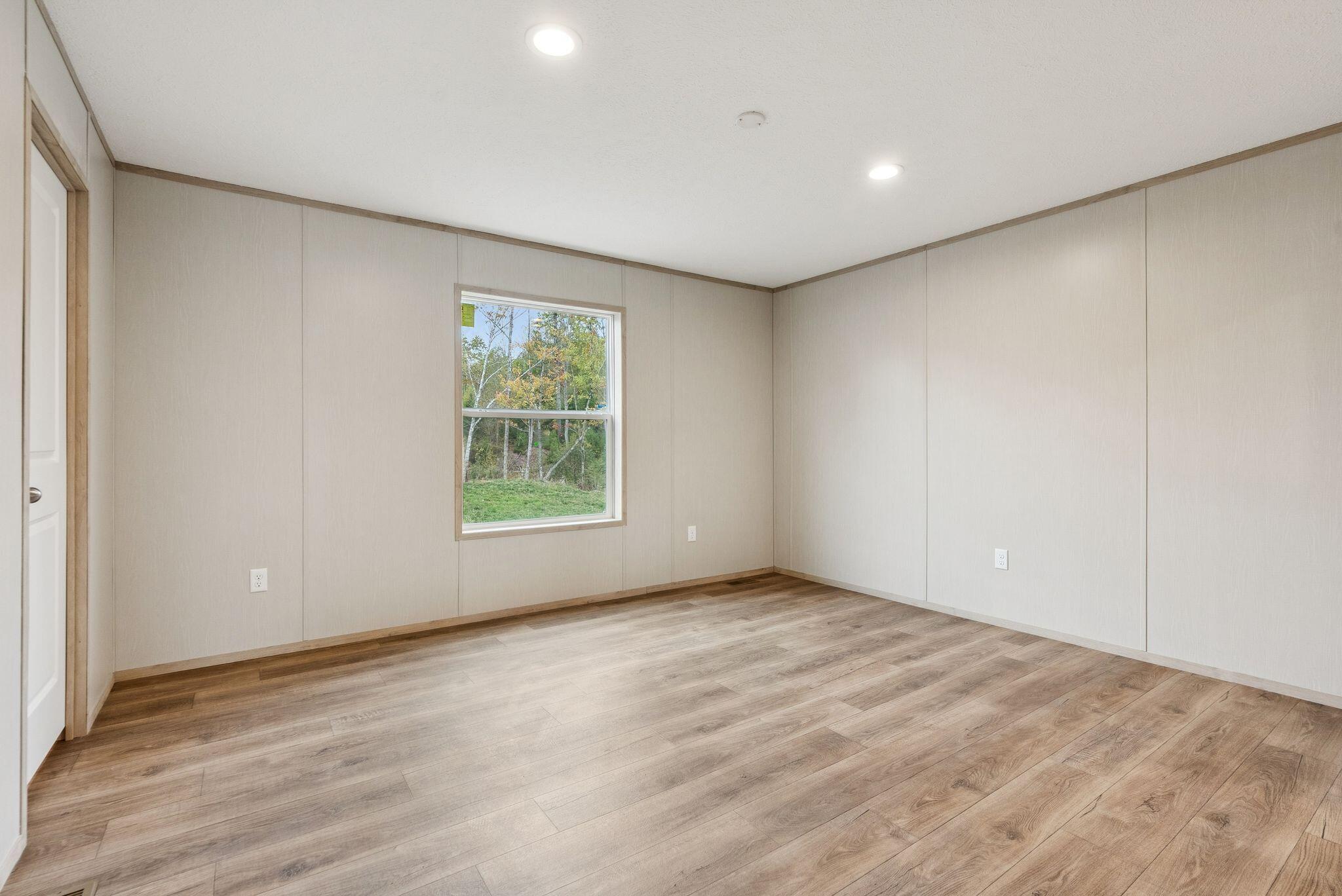 68 Marus Lane Somerville ME 04348