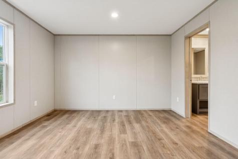 68 Marus Lane Somerville ME 04348