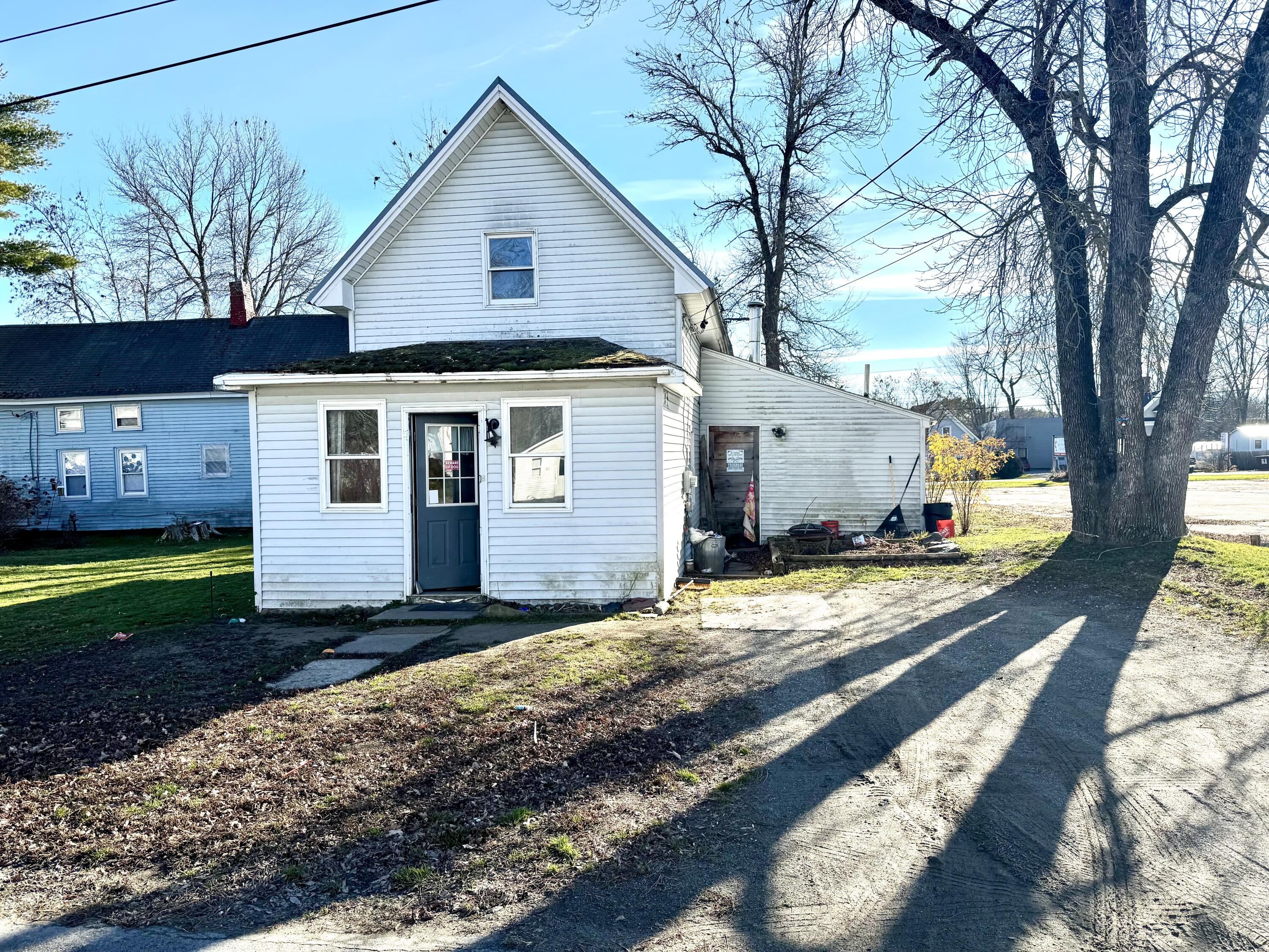 41 Church Street Clinton ME 04927