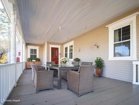 22 High Road Cornish ME 04020