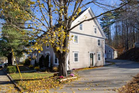 22 High Road Cornish ME 04020