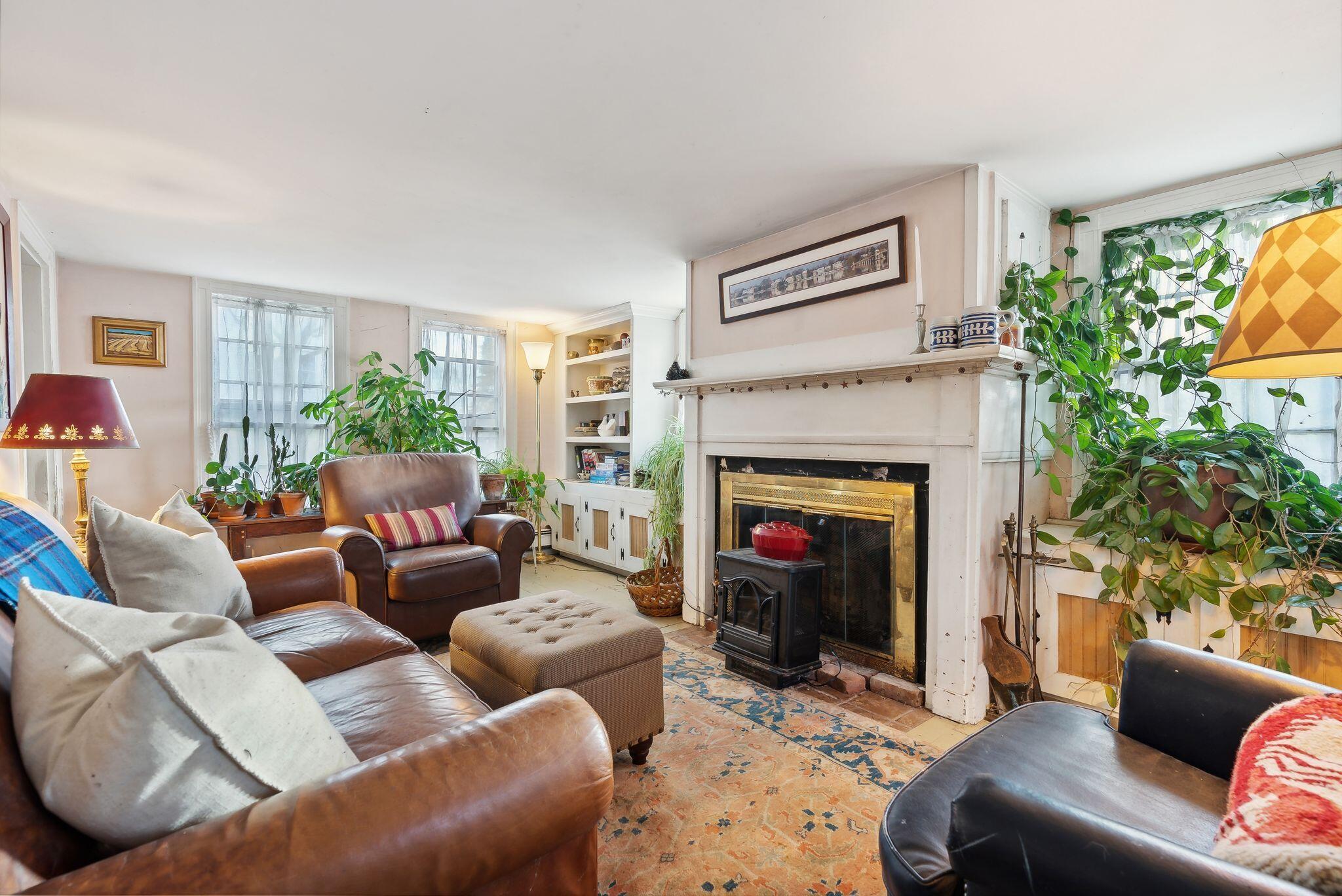 38 E Main Street Yarmouth ME 04096