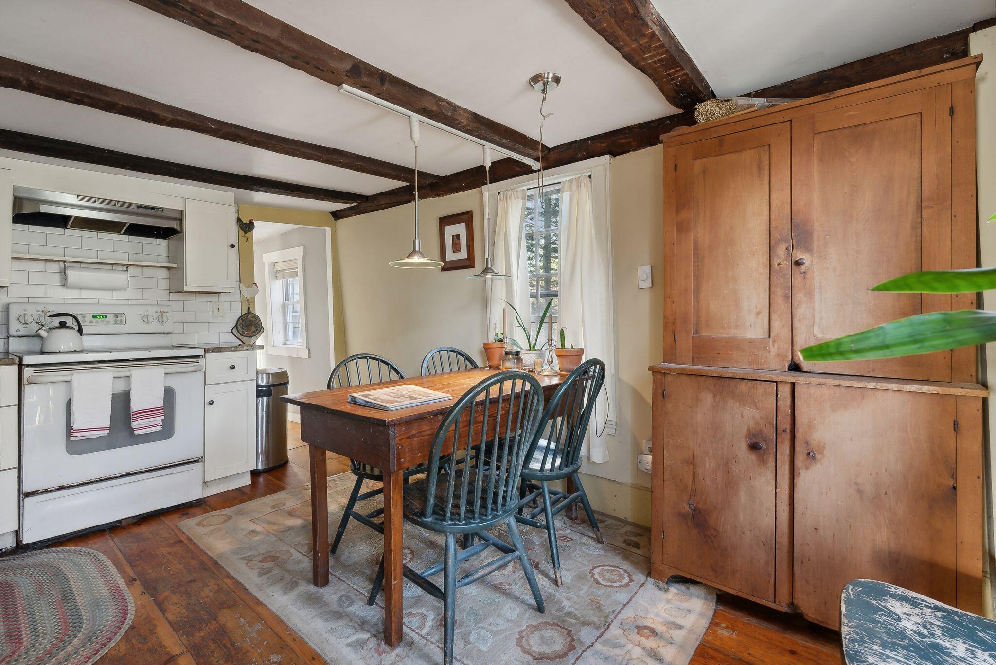 38 E Main Street Yarmouth ME 04096