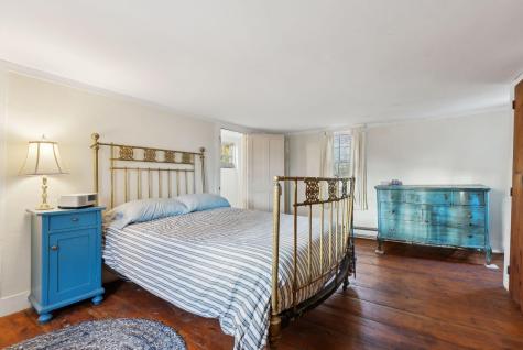 38 E Main Street Yarmouth ME 04096