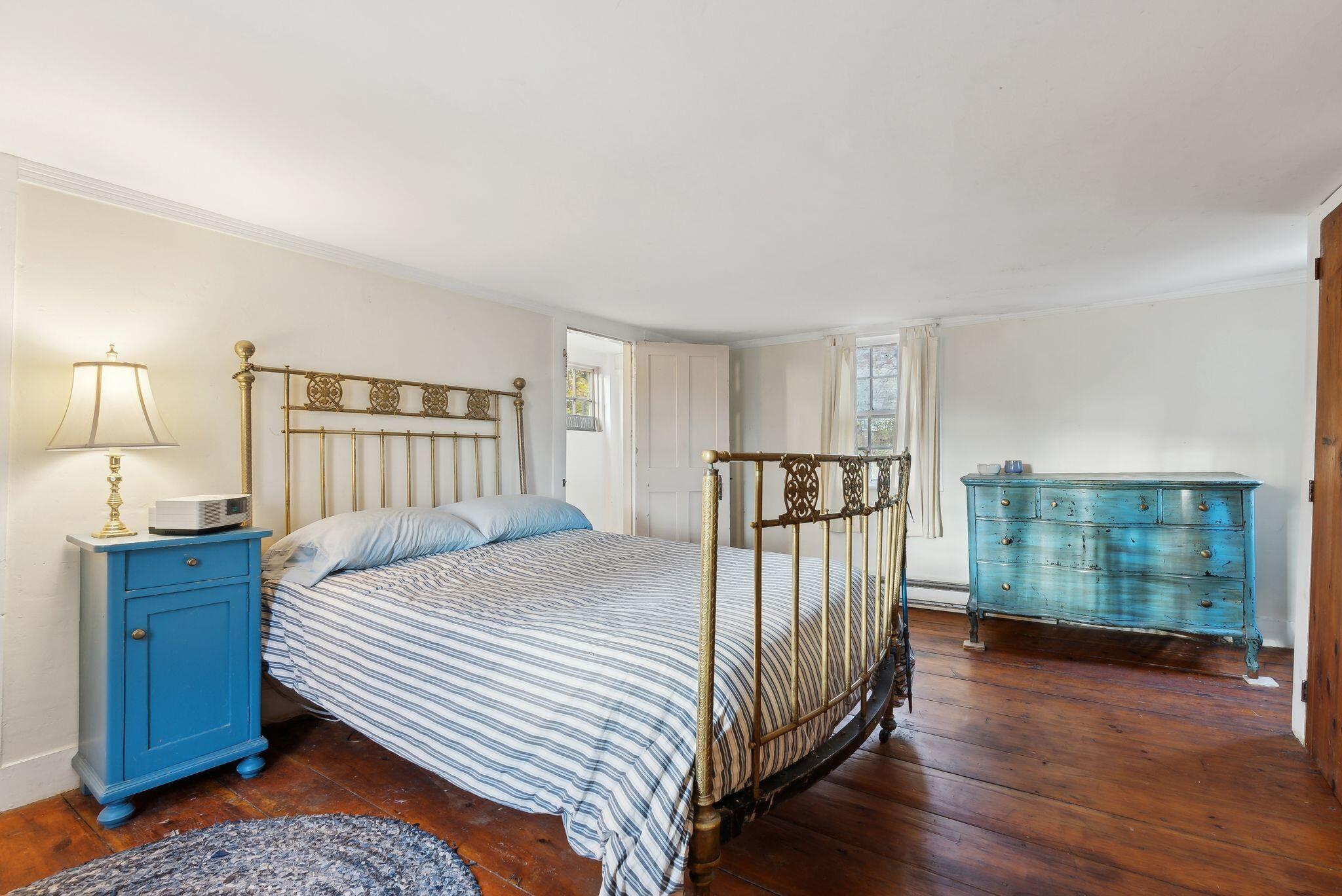 38 E Main Street Yarmouth ME 04096