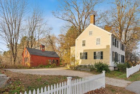 38 E Main Street Yarmouth ME 04096