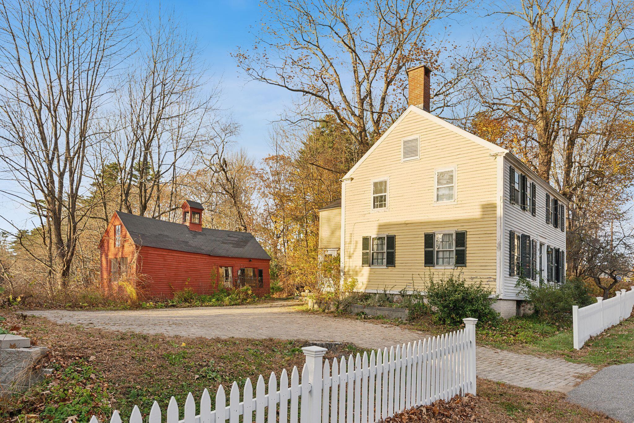 38 E Main Street Yarmouth ME 04096