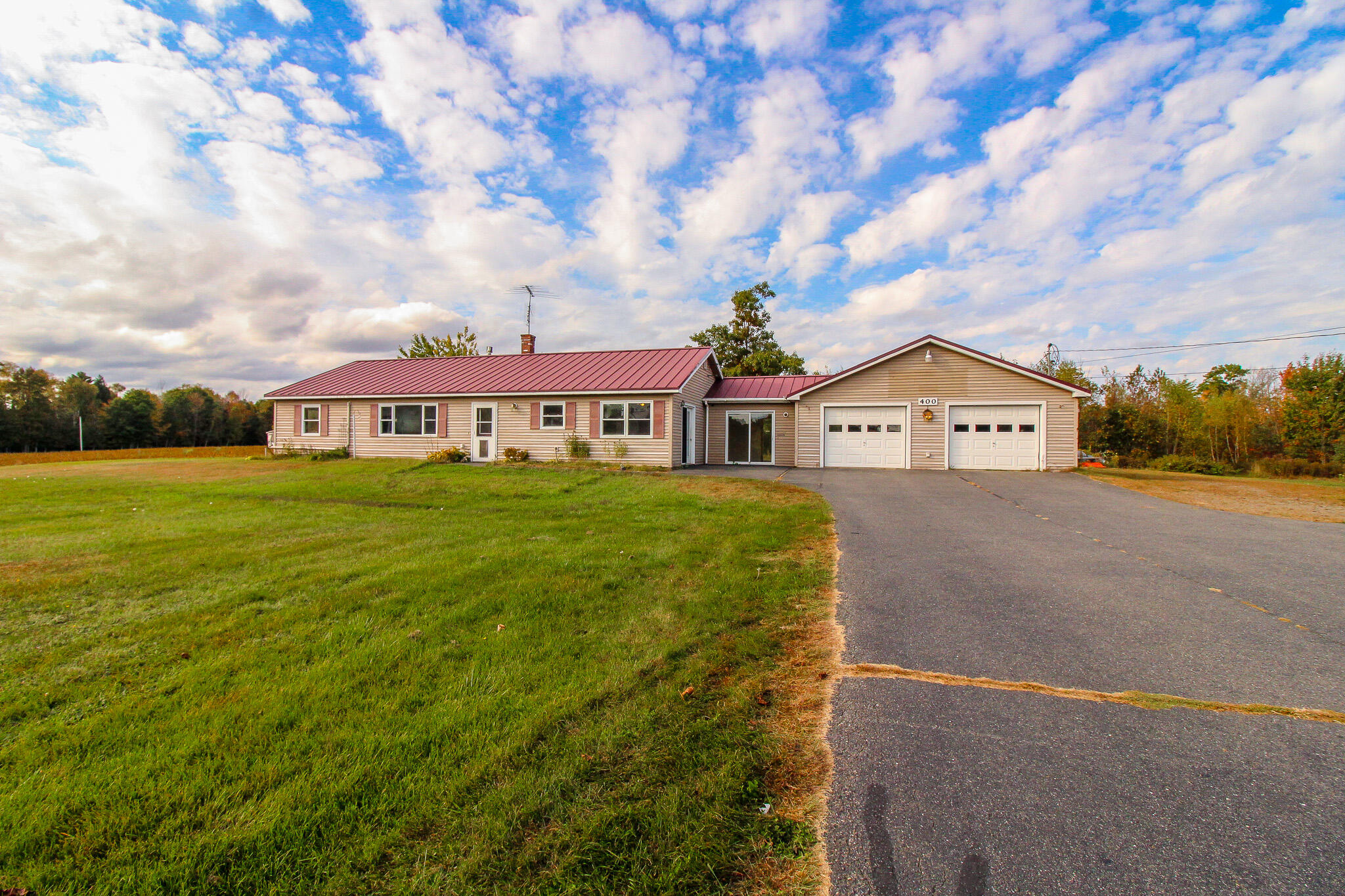 400 Hudson Road Corinth ME 04427