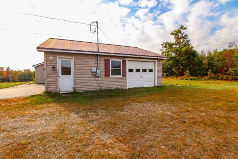 400 Hudson Road Corinth ME 04427