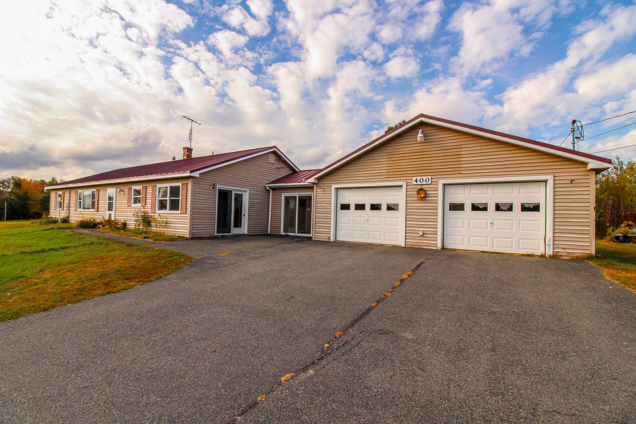 400 Hudson Road Corinth ME 04427