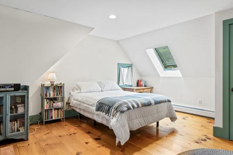 373 Brixham Road Eliot ME 03903