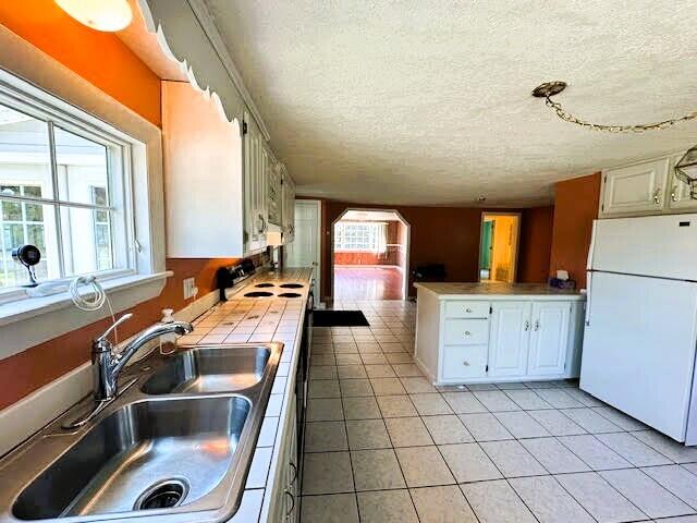 1039 Belfast Road Knox ME 04986