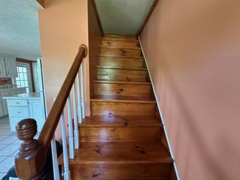 1039 Belfast Road Knox ME 04986