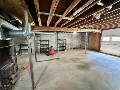 1039 Belfast Road Knox ME 04986