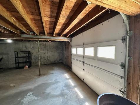 1039 Belfast Road Knox ME 04986